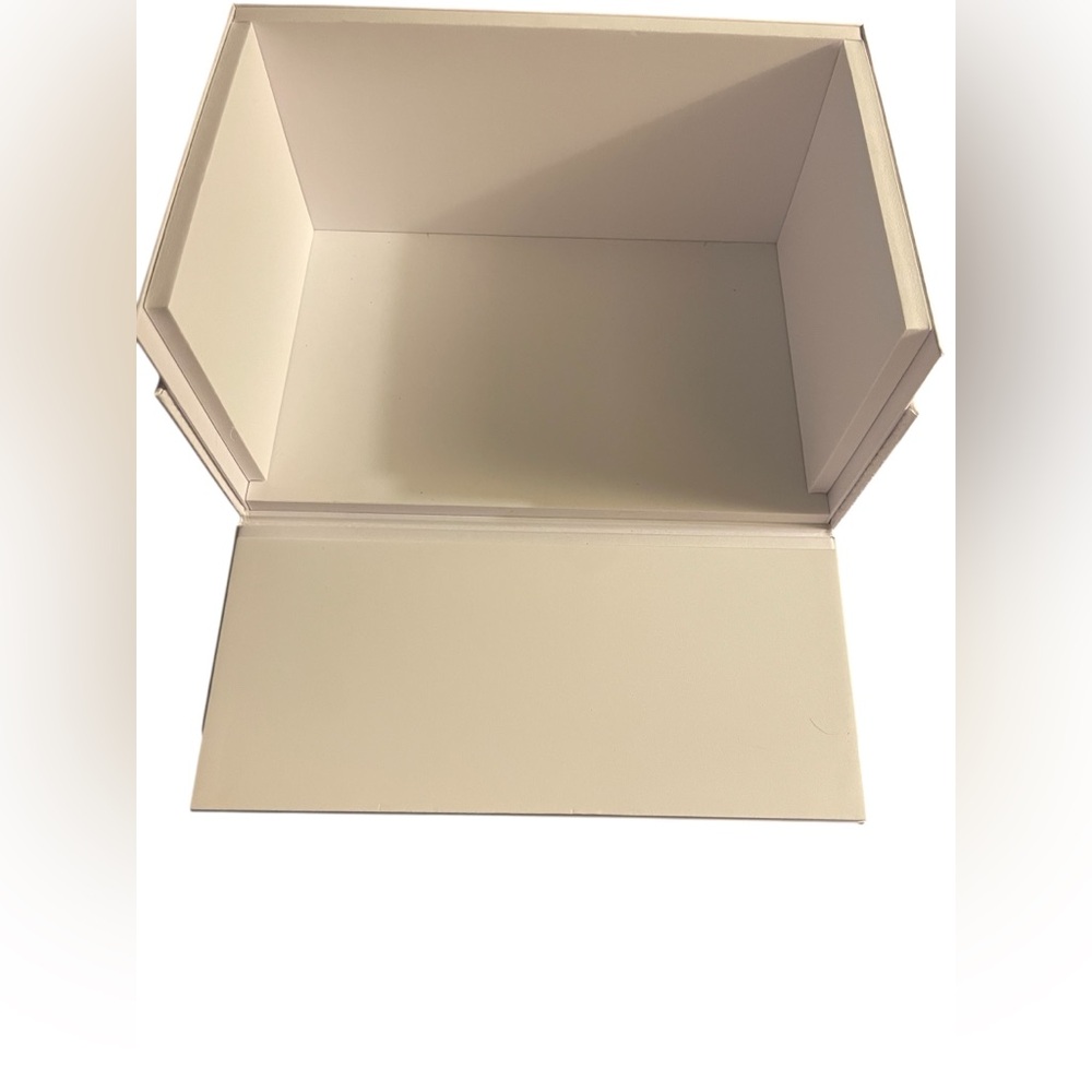RARE NEW Authentic Dior Heavy Duty Pebbled White Box w/ Drop Down Front Door - Picture 5 of 10